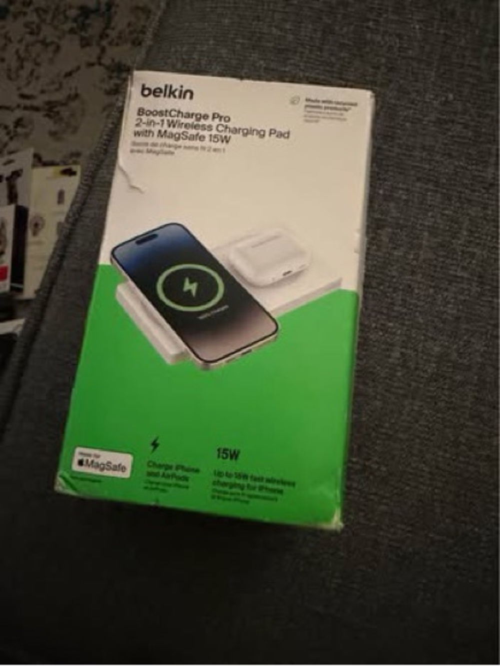 belkin White 2-in-1 Wireless Charging Pad
